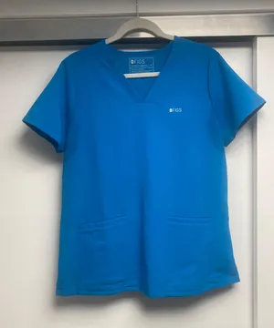 FIGS Scrub Top thumbnail 1