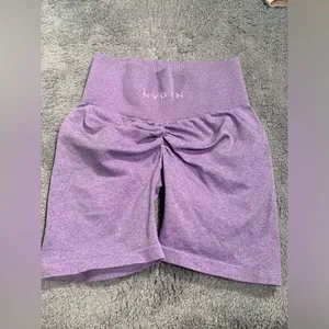 NVGTN purple scrunch shorts XS thumbnail 2