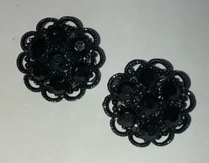 Black Rhinestones Floral Cluster Vintage Clip On Earrings thumbnail 1