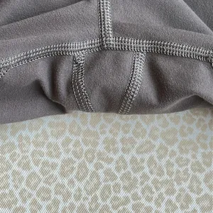 Offline by Aerie The Hugger Legging Hi-Rise size S army green with camo accents thumbnail 4