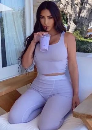 SKIMS Ribbed Sleeveless Purple Tank Top Cami thumbnail 1