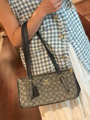 NWT Coach Asher Shoulder Bag In Signature Jacquard CBJ03 Gold/Navy/Midnight Navy thumbnail 6