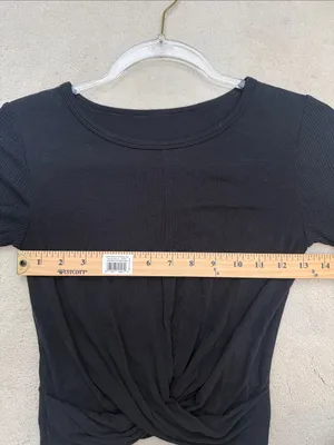 Alo Yoga Black Cover Long Sleeve Cropped Ribbed Top Wrap Detail Size Small thumbnail 7