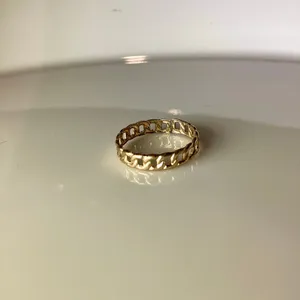 Chain Link Shaped Gold Tone Fashion Ring thumbnail 4