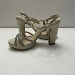 Nina‎ Saralyn Platino Platfom Sandal Heel Size 8 Gold Rhinestone Wedding Holiday thumbnail 5