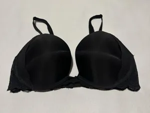 Victoria’s Secret Black Lace Trim Dream Angels Push Up Bra 32D thumbnail 1