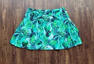 Tommy Bahama Women’s Azure Lagoon Tropical Golf & Tennis Skort -Size M thumbnail 1