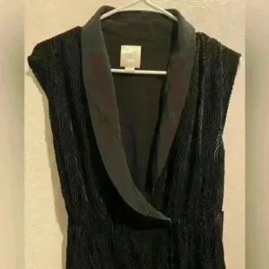 NWT REVOLVE Line &‎ Dot V-neck 100% silk black mini dress thumbnail 8