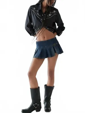 Urban Outfitters BDG Shaina Belted Denim Micro Mini Skort NWT Tinted Denim Large thumbnail 4