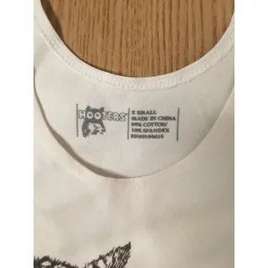 B15 Hooters Girl Worn Super Sexy Vintage Uniform Tank From Las Vegas Stretchy Xs thumbnail 3