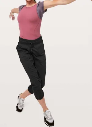 Lululemon‎ Dance Studio Crop 25" Cinchable Hem Mid-Rise Pants in Black Size 2 thumbnail 1