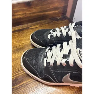Nike‎ Air Black Sneakers Size 7 thumbnail 4