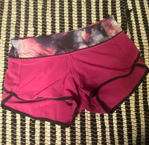Lululemon Speed Up Shorts thumbnail 1