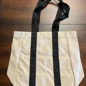 disney new york beach tote thumbnail 3