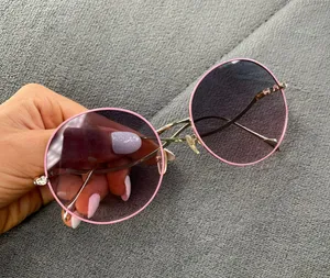 Y2K Sunglasses Pink thumbnail 1