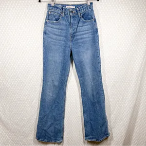 Levi’s‎ Premium Medium Wash 70s High Flare Jeans thumbnail 2