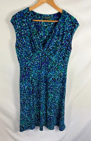 Lauren Ralph Lauren Blue Green Patterend V Neck Dress Size 12 thumbnail 1