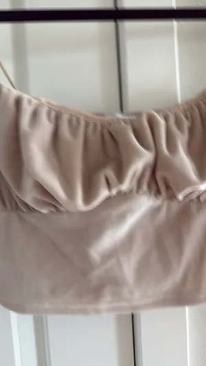 Princess Polly crop top thumbnail 2