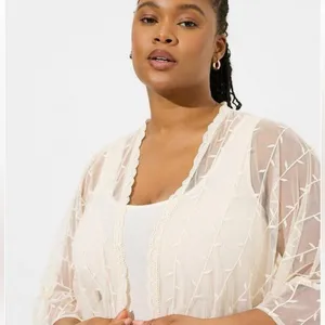 Torrid Lace Ruana NWT OS thumbnail 4