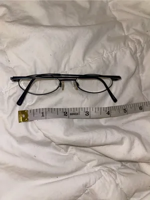 Massimo Ventura Oval Metal Frame Reading Glasses in Black and Silver thumbnail 2