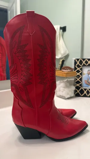 Billini Red Cowboy Boots Size 10 thumbnail 2