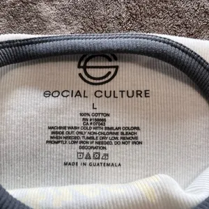 SOCIAL CULTURE Graphic Baby Tee Women’s Ribbed T-shirt Sz L NWOT thumbnail 4
