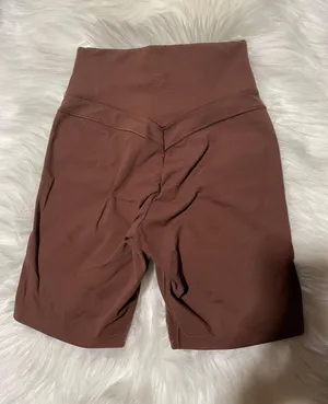 Gymshark x Whitney Simmons V3 Dandelion Brown Biker Shorts thumbnail 4