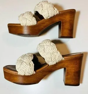 Anthropologie Seychelles Smoke Show Heels Size 7 NWOT $119 thumbnail 1