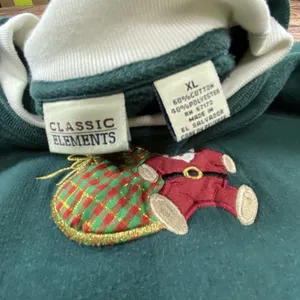 Vintage Classic Elements Christmas Sweatshirt Womens XL Green Embroidered thumbnail 4