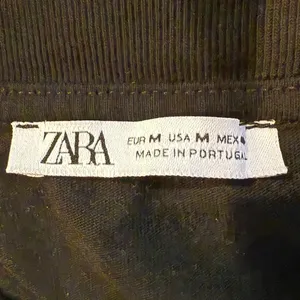 Zara Some Weird Stuff Graphic Oversized Relaxed Fit Basic T Shirt M Black Yellow thumbnail 7
