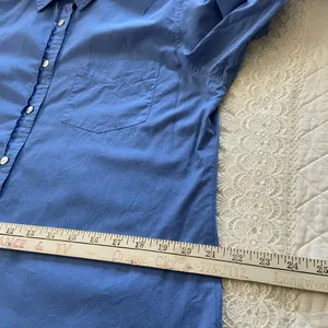 Vintage Ann Taylor Blue Button Down Shirt Size L Classic Chic Quiet Luxury thumbnail 11
