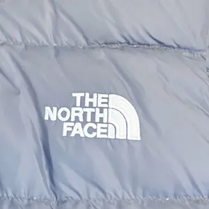 The North Face Hyalite Hooded Down Vest Black 600-Fill Puffer XS thumbnail 11