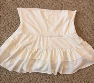 Amazon Mini ruffled white skirt with built in shorts thumbnail 1