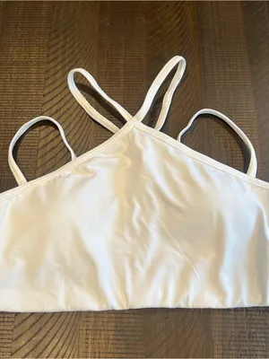 Lululemon Flow Y Strappy Bra Nulu 14 women in white thumbnail 2