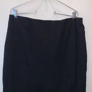 Maurices black stretchy office pencil skirt thumbnail 2