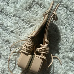Jeffrey Campbell Agate Leather Low Block Heel Wrap Up Sandals thumbnail 7