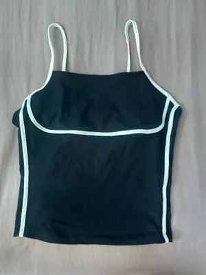 Amazon Tank top thumbnail 1