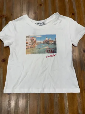 Princess Polly Lower Impact Italy Love Cropped Baby Tee Women's US Size 2 NWT thumbnail 2