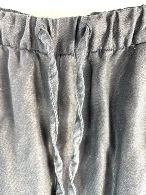 GAP XS Linen Pull-On Wide Leg Cargo Pants in Black thumbnail 3
