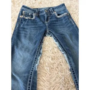 Miss Me‎ Mid Rise Skinny Jeans Embellished Pockets Rhinestones Sequins Size 26 thumbnail 2
