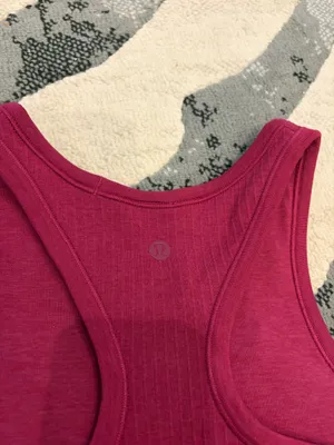 Lululemon tank top thumbnail 3