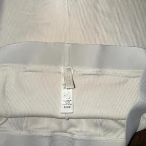 Skims‎ NWOT Boyfriend Boxer Bone Color Size Medium thumbnail 4
