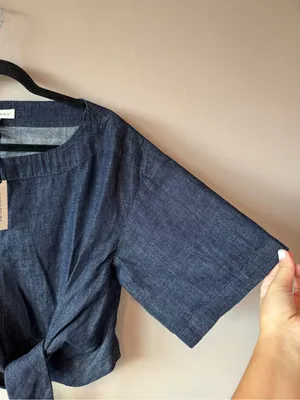 Banana Republic NWT Women’s Denim Cropped Tie Shirt Blouse Size Small thumbnail 6