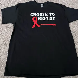 Gildan (Size L) Size L thumbnail 1