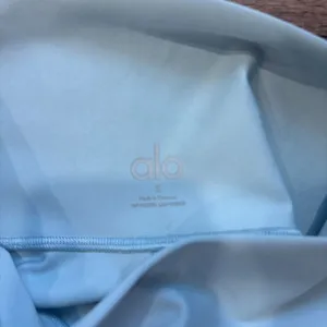 Alo Yoga High Waist Airlift Leggings Light Blue Small 26" Inseam Activewear Yoga thumbnail 5