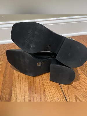 Chinese Laundry Adriel Black Gold Buckle Platform Ankle Boots Women Size 7.5 thumbnail 11