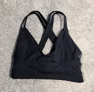 Amazon Black Sports Bra thumbnail 1