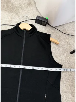 ibex Women’s Merino Wool Full Zip Vest Sleeveless in Black M thumbnail 9