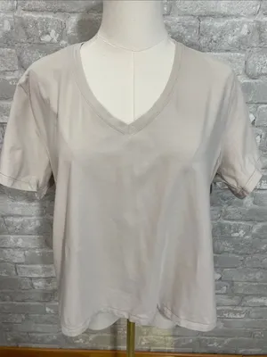 Athleta Essential V-Neck Tee In Abalone thumbnail 1