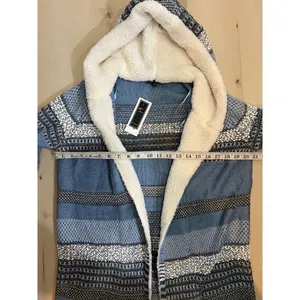 Lety Me Zola NWT Medium Blue Hood Teddy Plush Sherpa Trim Faux Fur Cardigan Fall thumbnail 8
